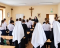 Apprentissage du chant grégorien pour le noviciat renfloué de 15 postulantes et 3 pré-postulantes